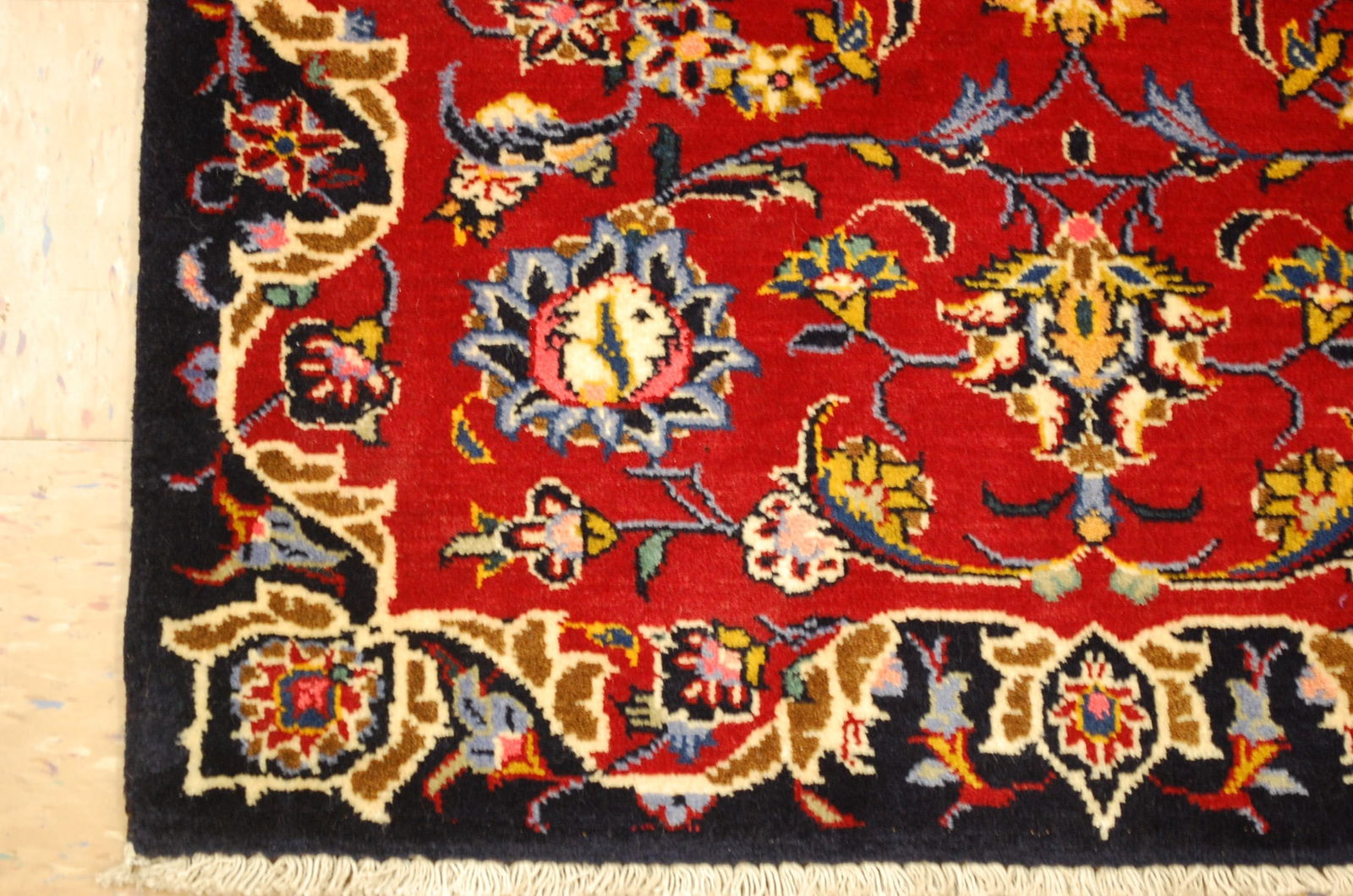 PERSIAN KESHAN RUG 2'5" x 4'1" - 5