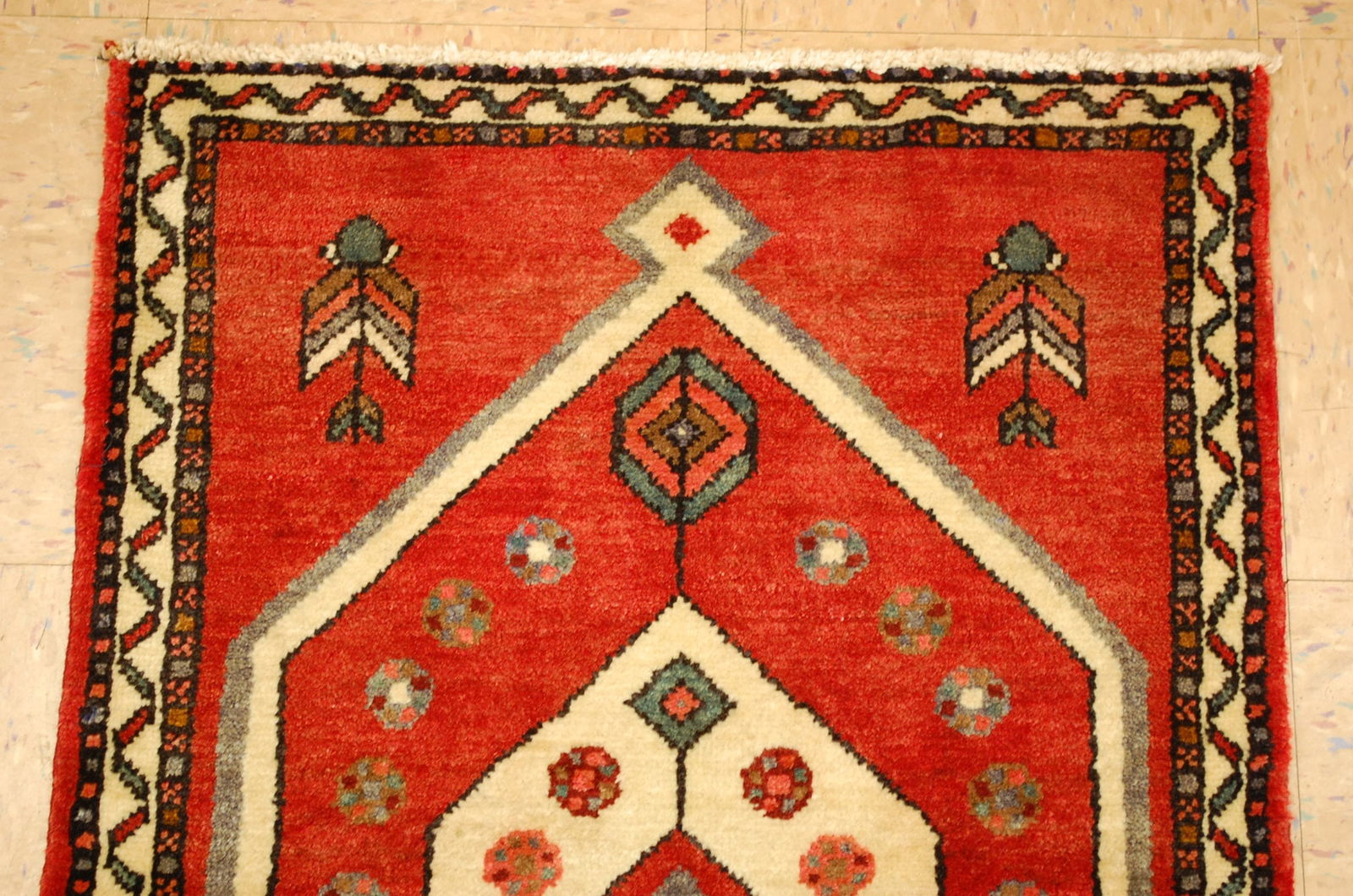 PERSIAN LILIHAAN MALAYEER RUG 2'1" x 3'5" - 3