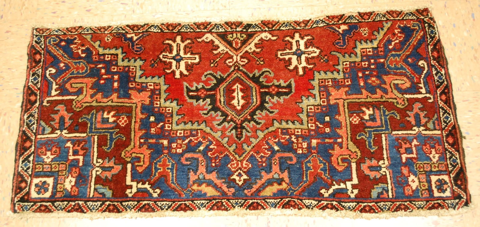 PERSIAN HERIZ RUG 2' x 4' 2" - 2