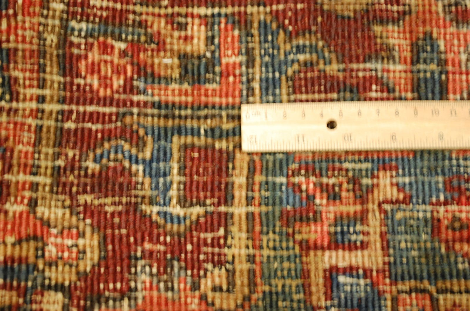 PERSIAN HERIZ RUG 2' x 4' 2" - 7