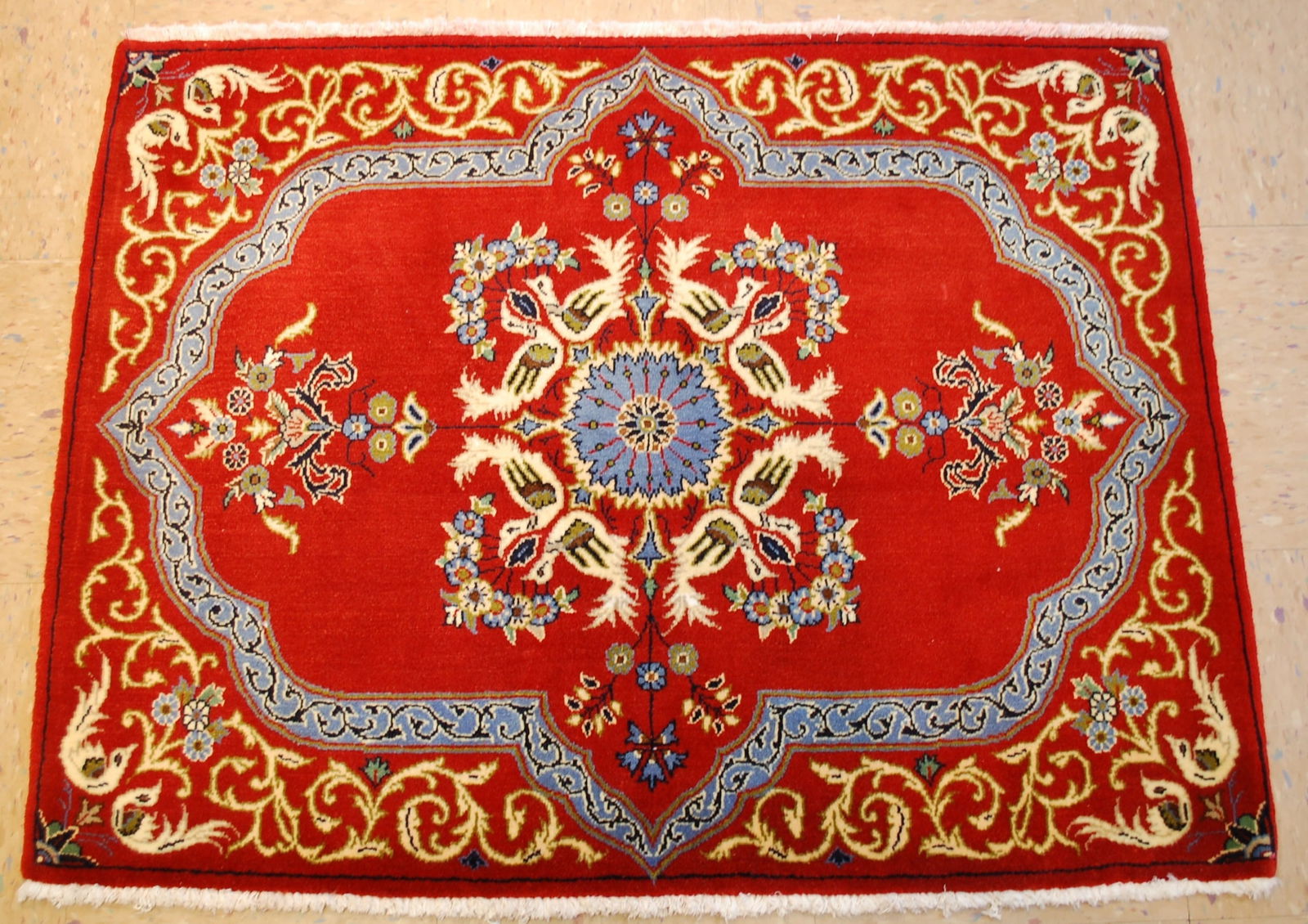 PERSIAN KESHAN RUG 2' 4"x 3' 2" (1 of 8)