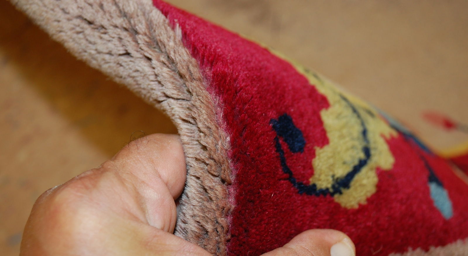 CHINESE WALTER NICHOLS RUG 2'x4' - 13