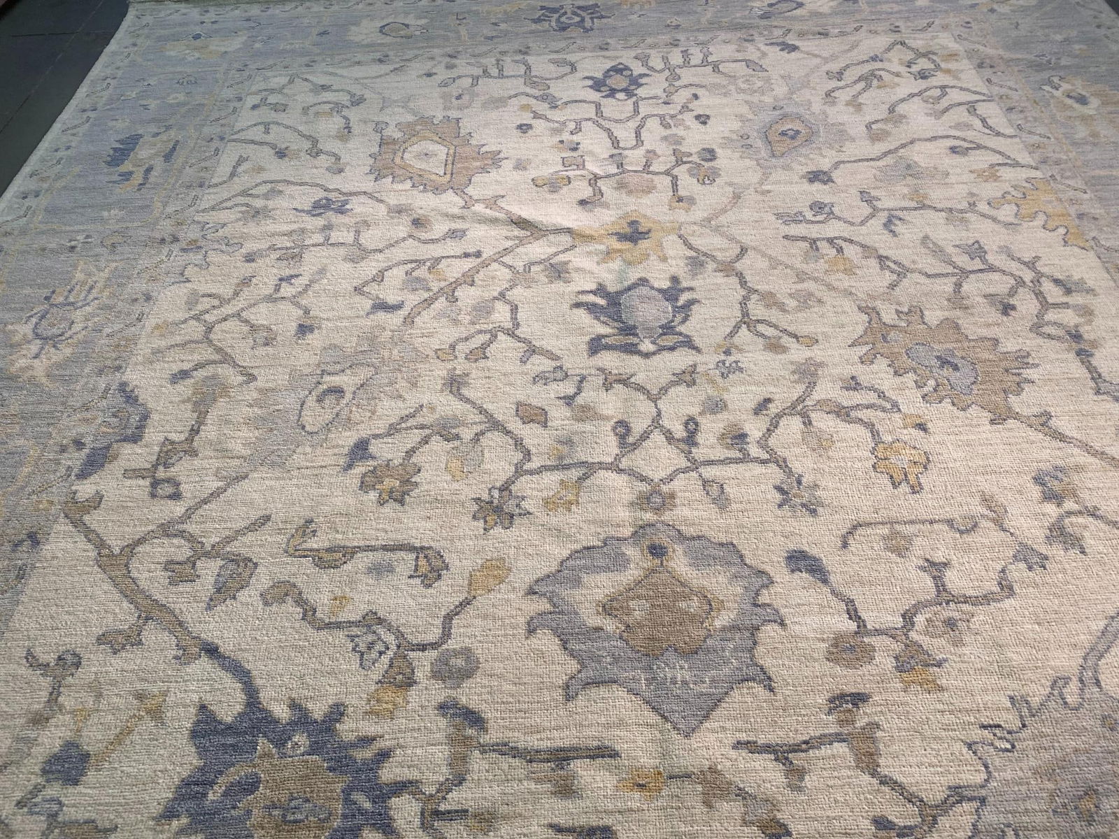 Magnificent Oushak Rug 9.3x11.9 - 4