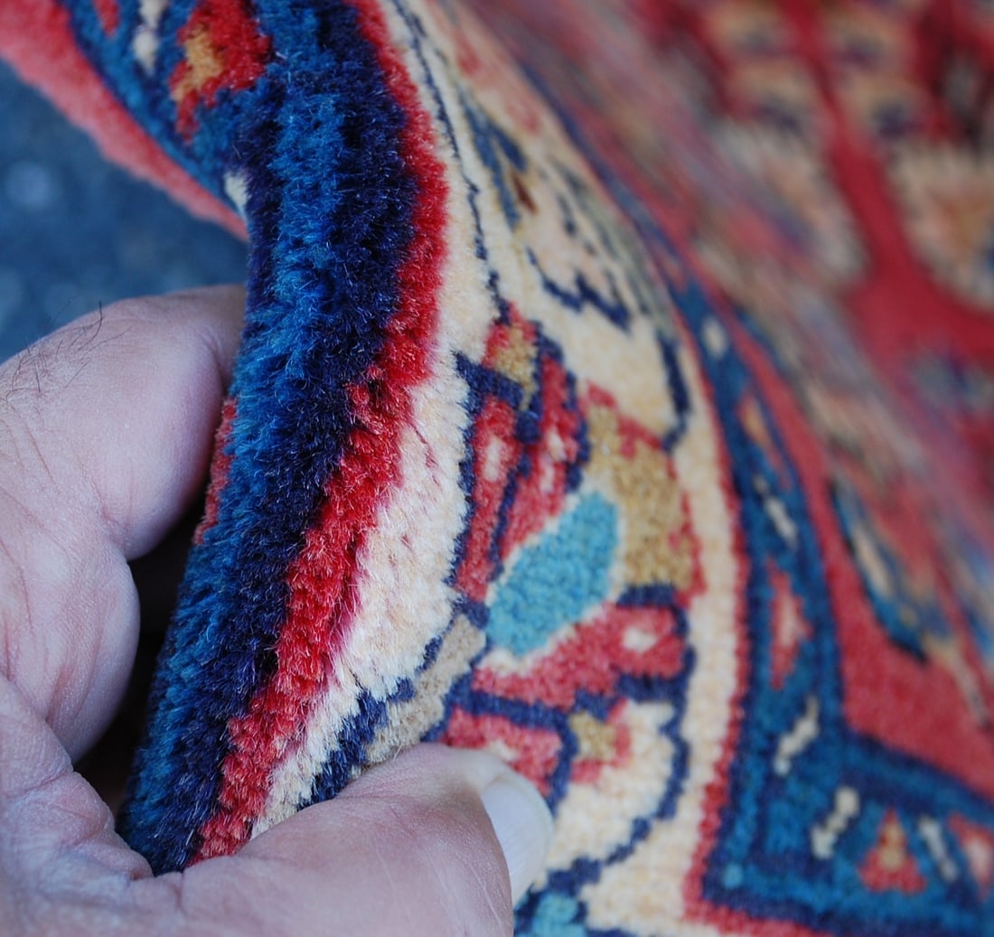 PERSIAN SARUK RUG 2' 7" X 4' 6" - 10