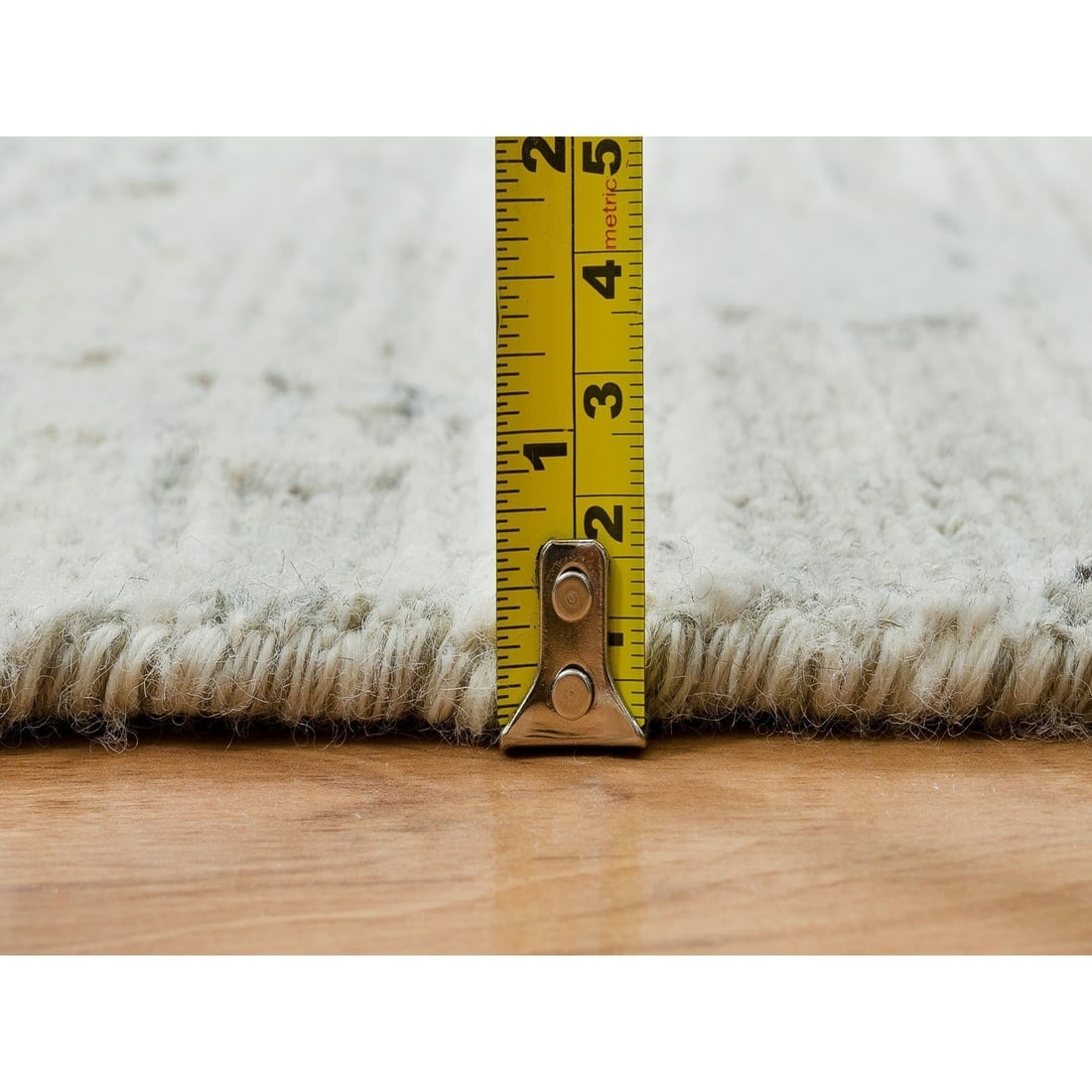 Ivory Modern Design, Undyed Natural Wool Hand Knotted Round Rug - 10