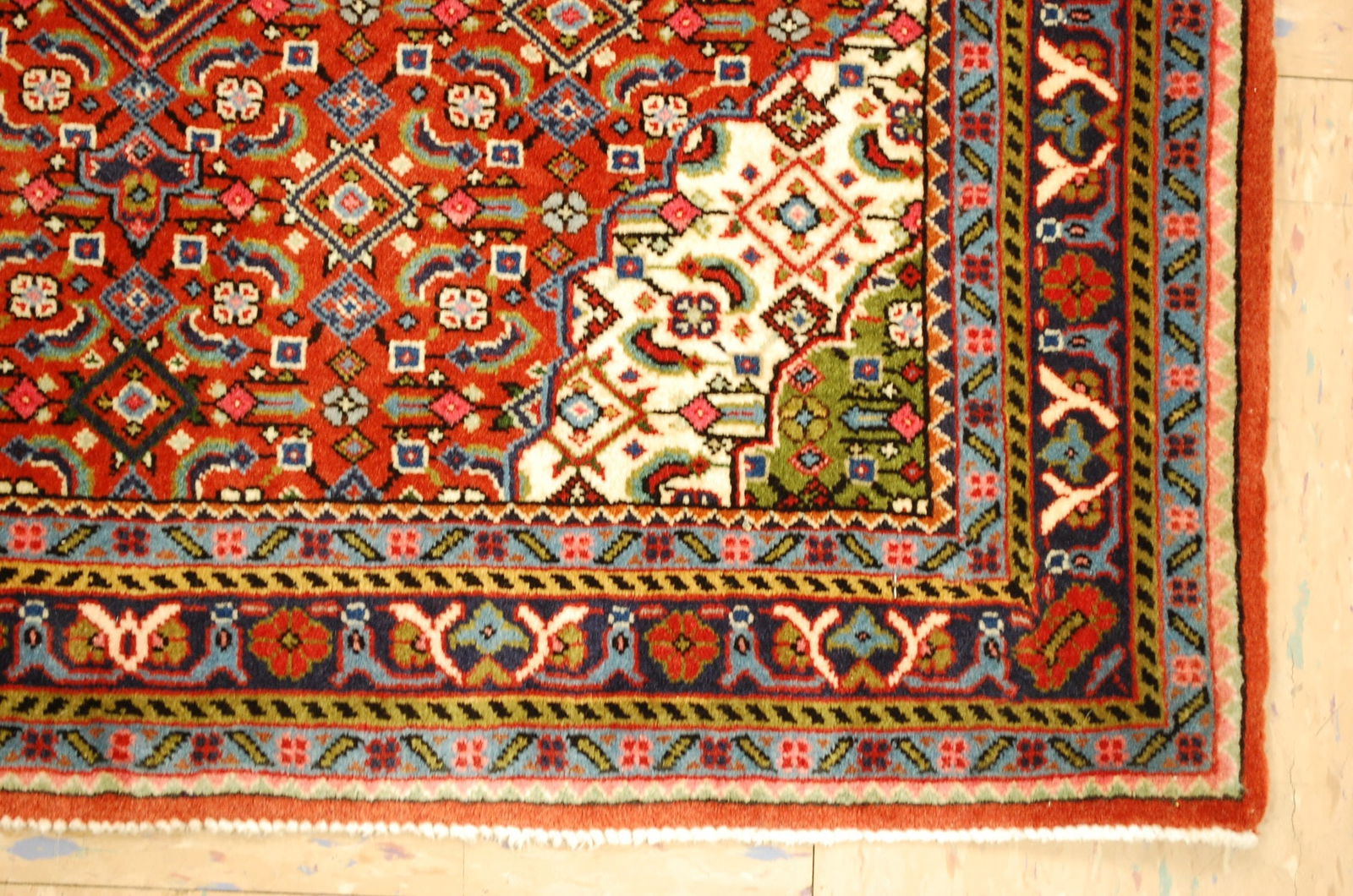 PERSIAN SAROUK RUG 2' 7" x 2'9" - 5