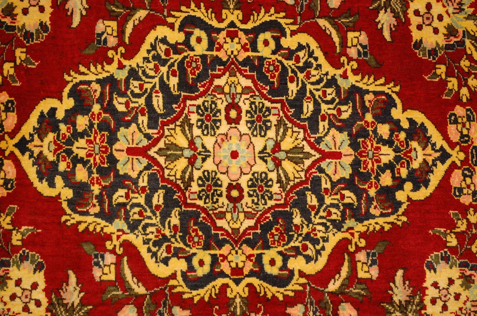 PERSIAN BIJAR RUG 2' 7" x 2' 8" - 11