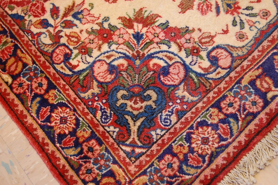 PERSIAN SARUK RUG 2'3" X 3'6" - 7
