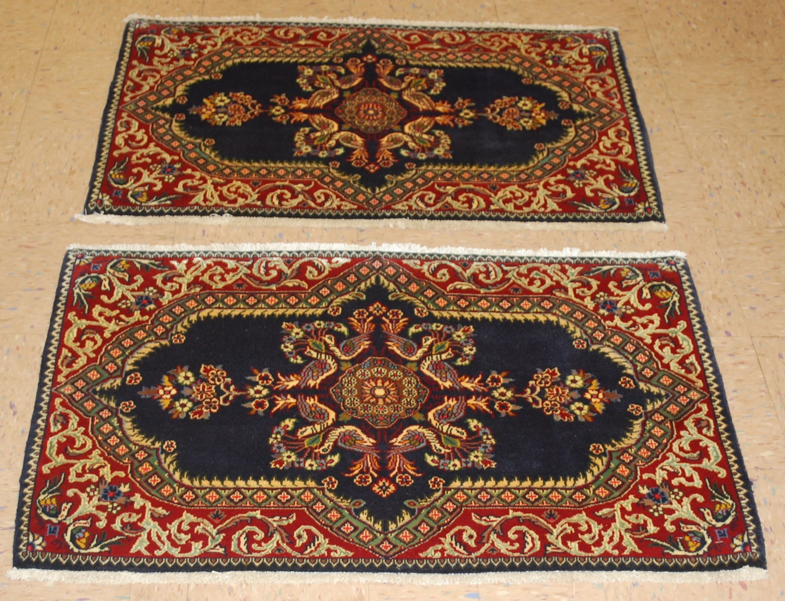 PAIR OF OLD,ANTIQUE PERSIAN-KESHAN RUG 2'5" x 3'4" AND 2'4" X 3'3" (1 of 15)