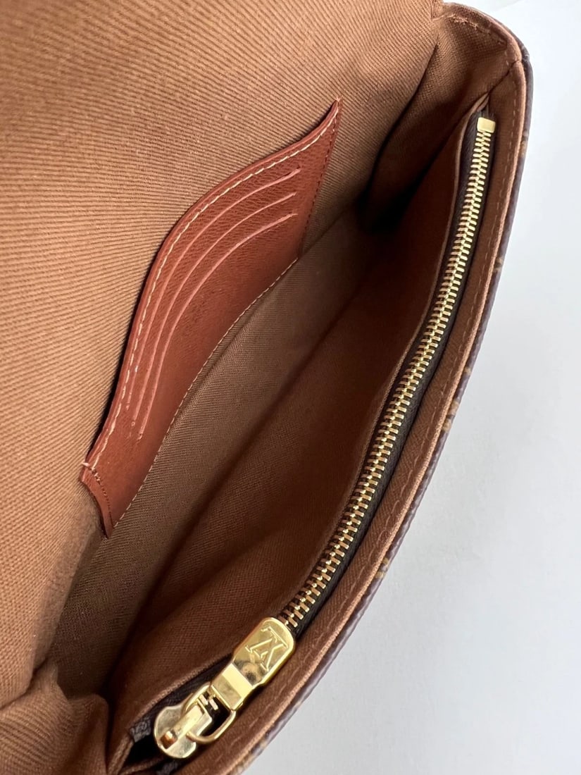 Louis Vuitton Monogram Ivy Wallet on a Chain Shoulder Bag - 7