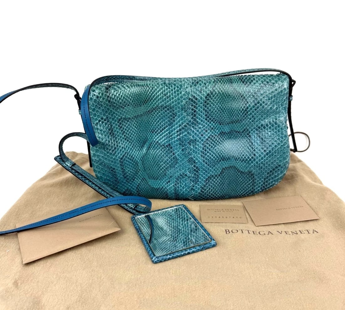 Bottega Veneta Python Embossed Blue Leather Shoulder Bag - 3