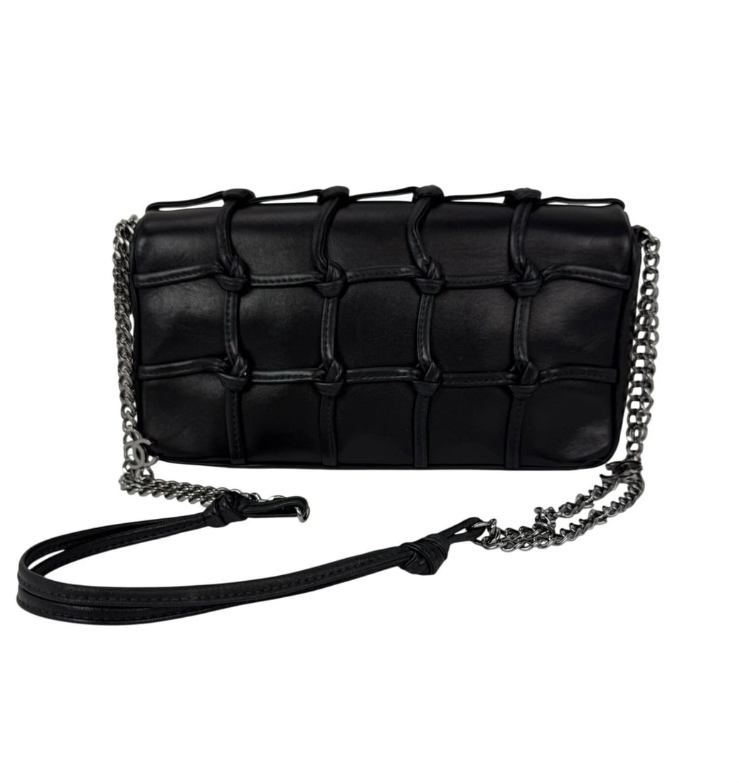 Chanel Lambskin Cruiser Quilted Knot Flap Shoulder Bag - 3