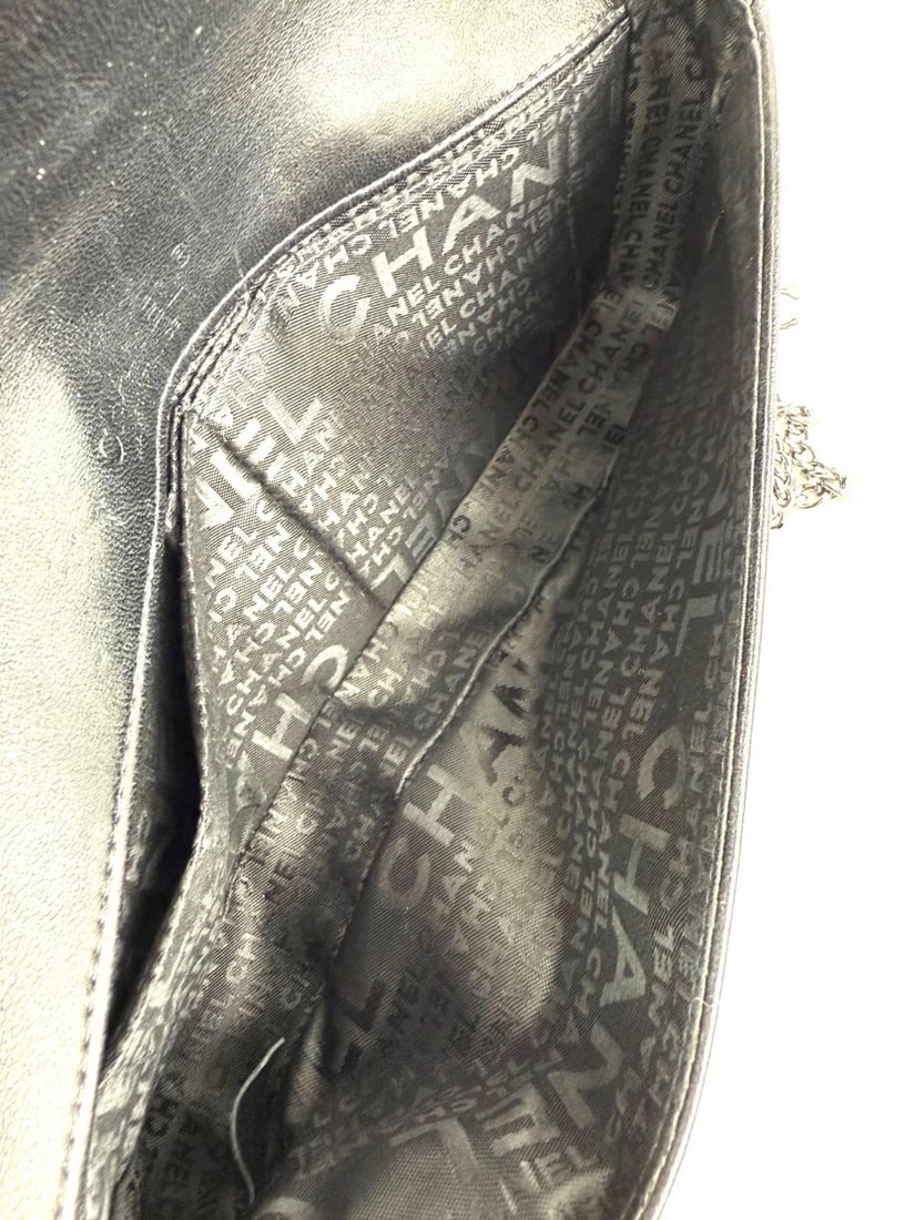 Chanel Lambskin Cruiser Quilted Knot Flap Shoulder Bag - 7