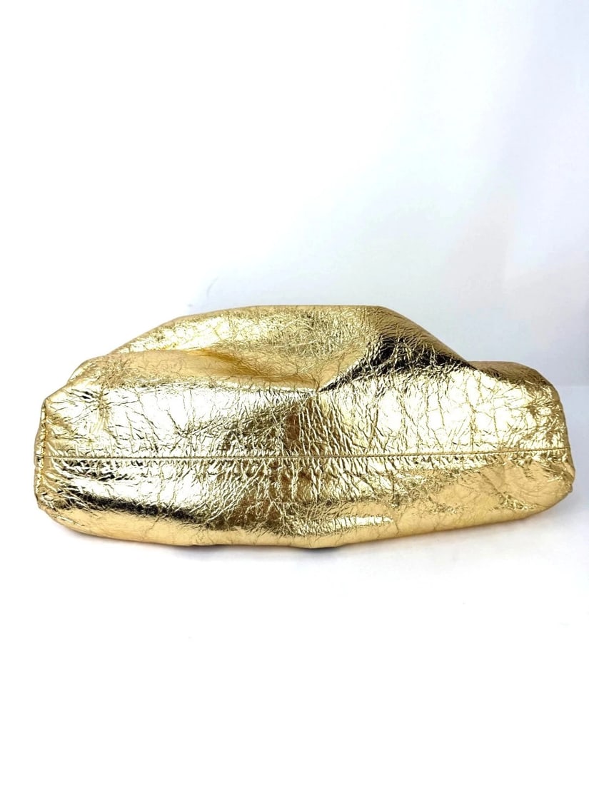 Bottega Veneta Metallic Gold Crinkled Lambskin The Pouch Oversized Clutch Bag E - 4