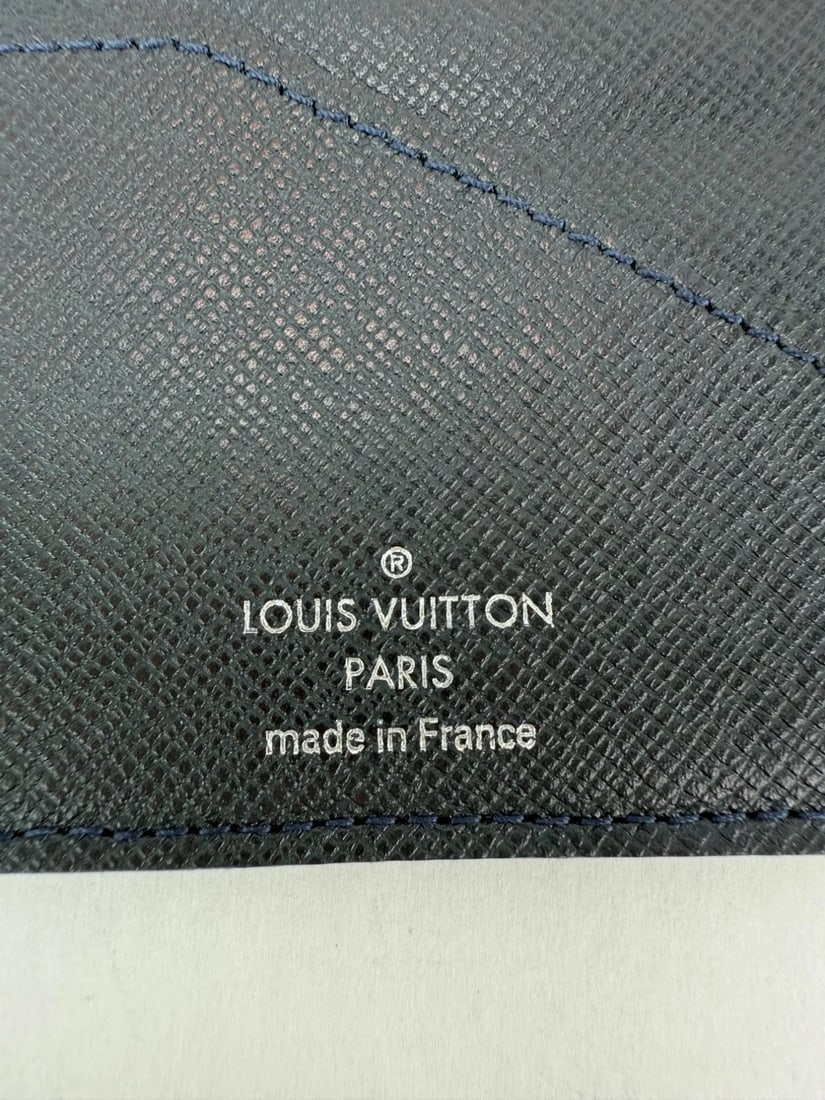 LOUIS VUITTON Taiga Brazza Long Bifold Dark Blue Leather Wallet - 8