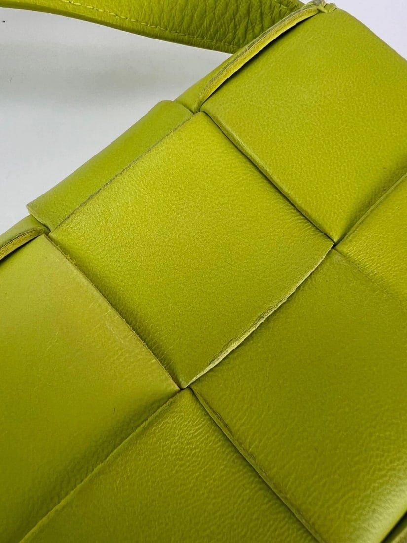 BOTTEGA VENETA Intrecciato Mini Cassette Lime Green Lambskin CrossbodyBag L - 12