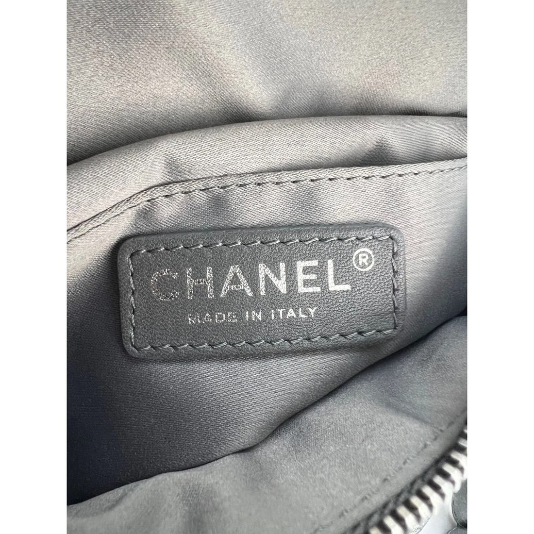 Chanel Metallic Dark Silver Calfskin Quilted Banane Fanny Waist Bag - 5