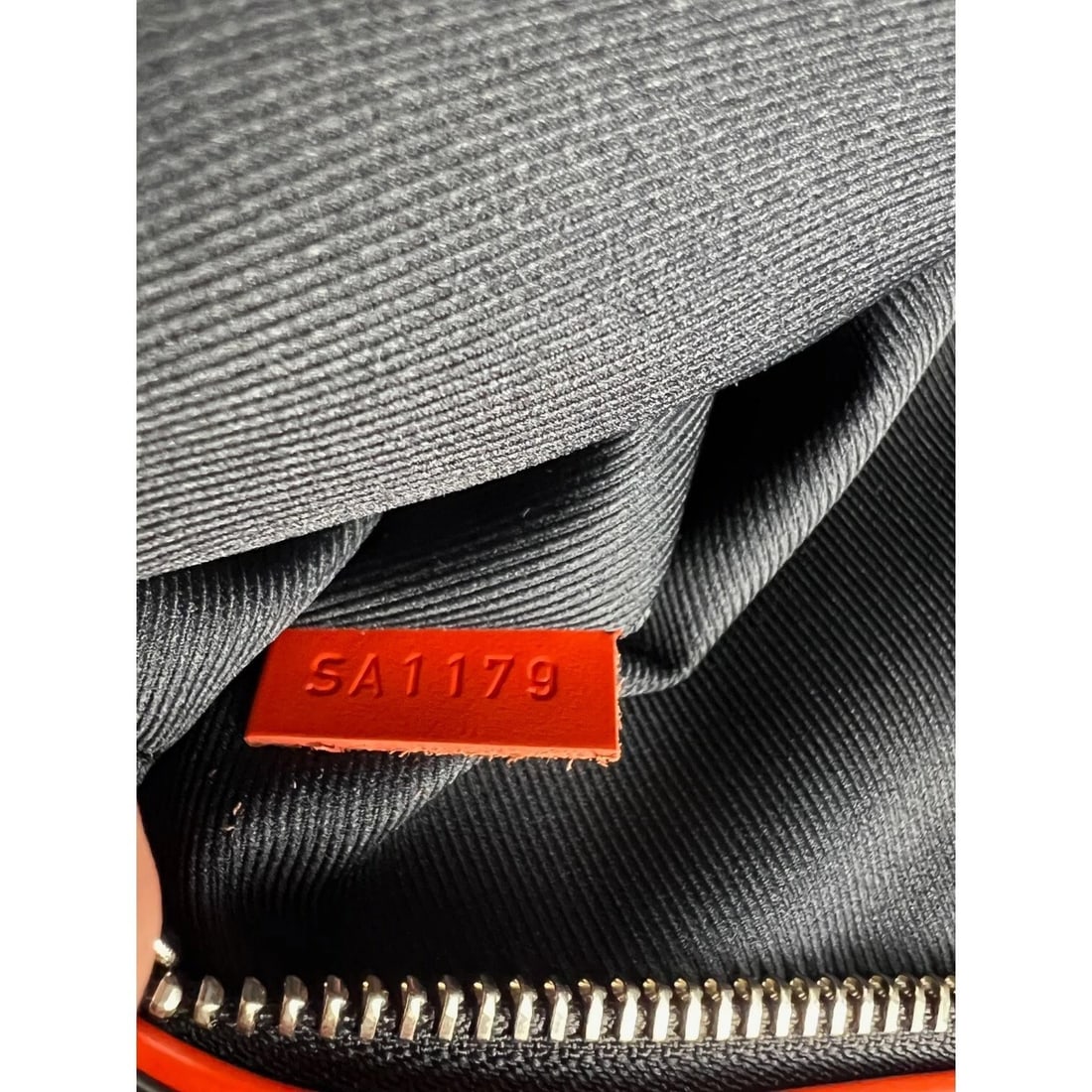 Louis Vuitton Damier Colbart orange Race Discovery Bumbag Sling Bag - 7