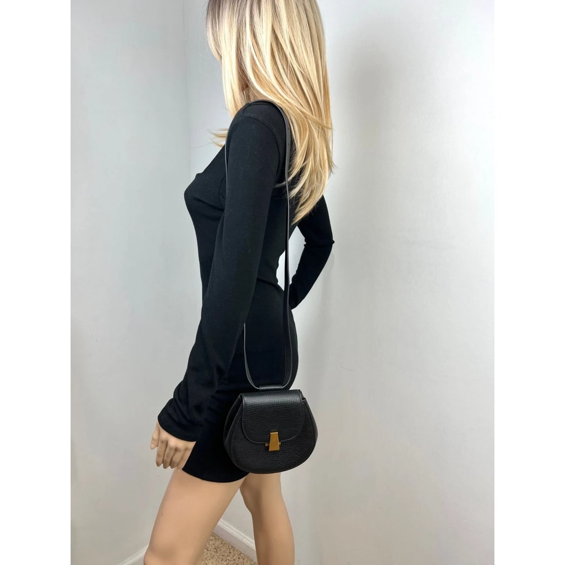 Bottega Veneta Palmellato Calfskin rounded Belt Waist Bag Black - 7