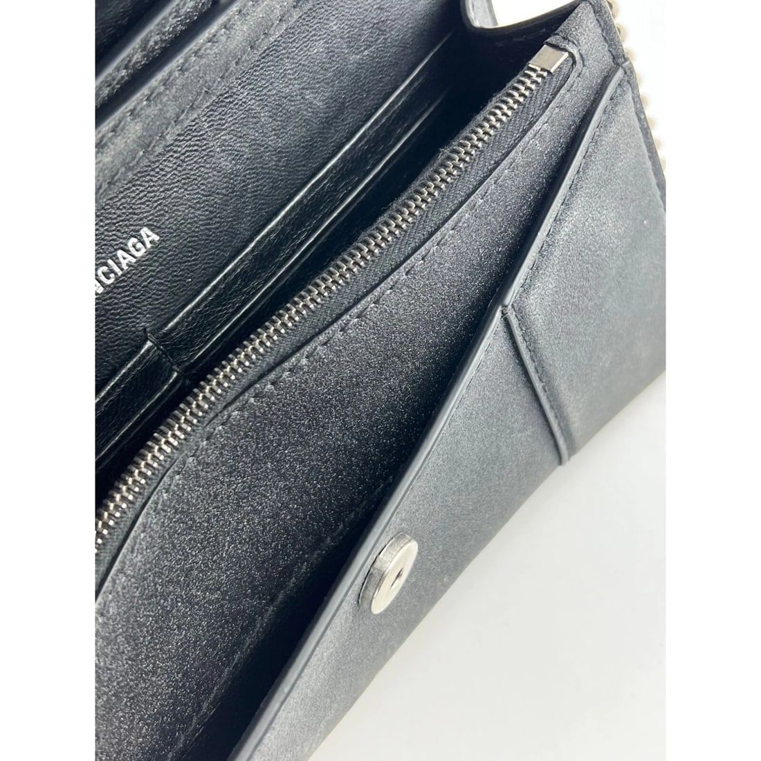 BALENCIAGA Hourglass Wallet On Chain Black Glitter Clutch Shoulder Bag - 14