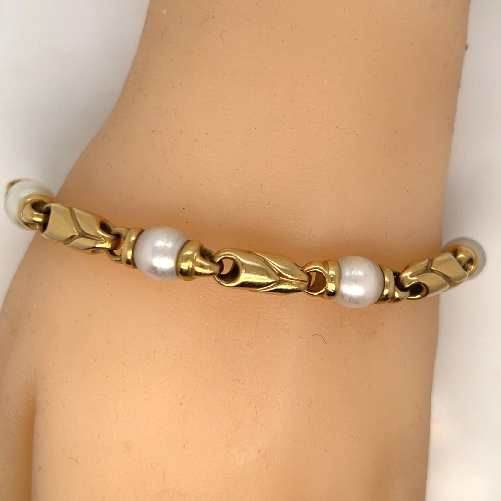 Bvlgari Passo Doppio 18k yellow gold seven piece pearl bracelet - 7