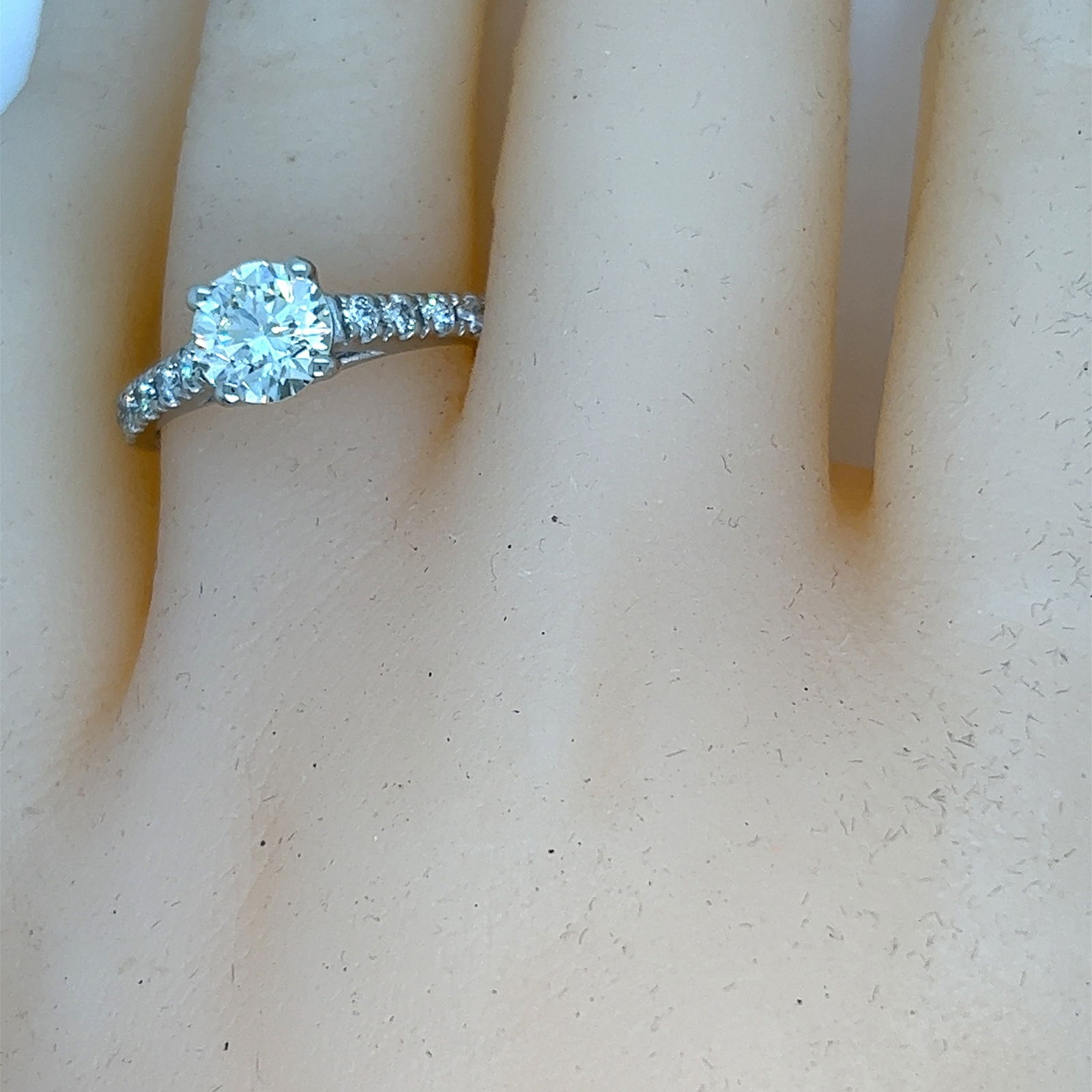 14k Diamond engagement ring 1.09 ctw round brilliant with EGL cert - 4