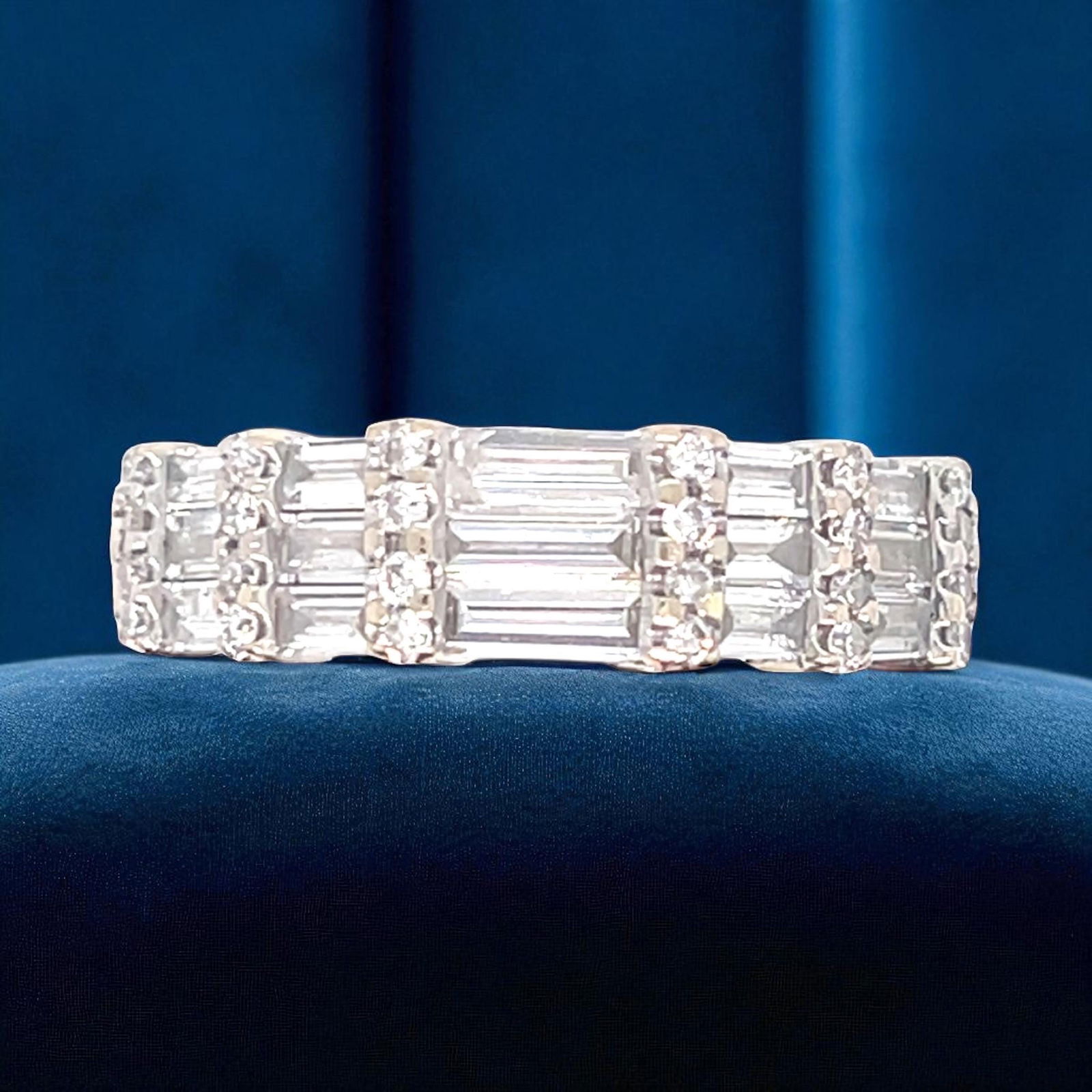18k white gold diamond wedding band with baguettes and rounds: Title: 18k white gold diamond wedding band with baguettes and rounds Description: 18 karat white gold diamond wedding band with baguette and round natural diamonds one carat total weight H si1/2 : Ite