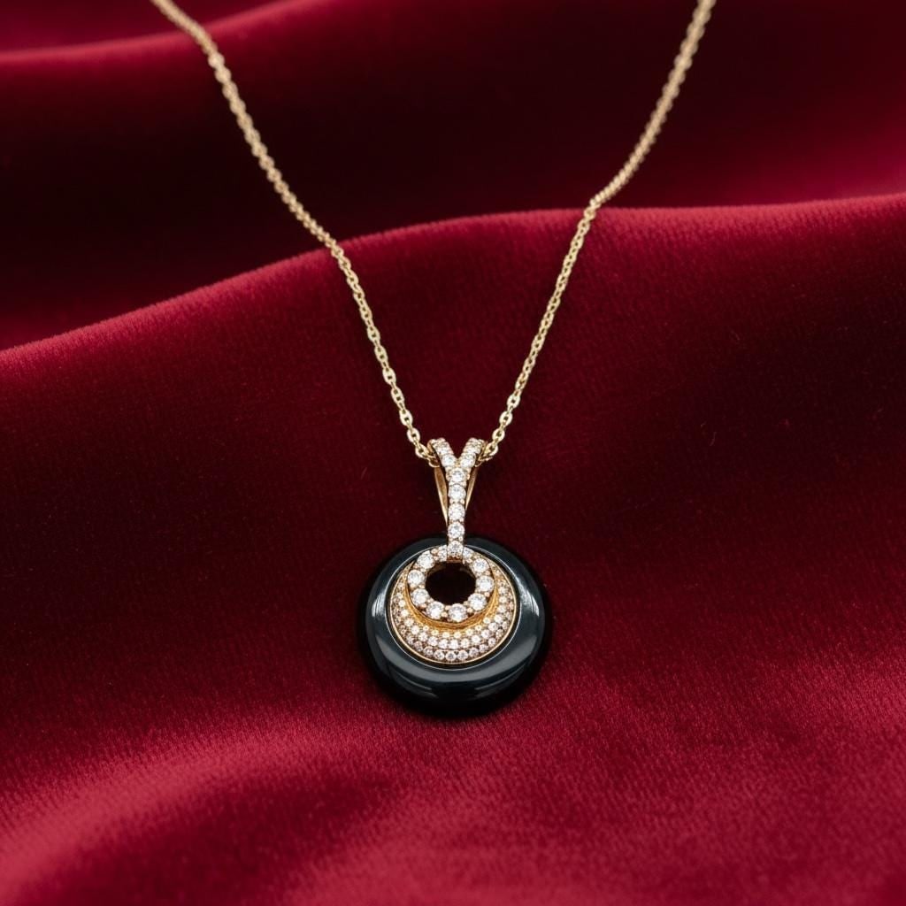 Christmas Special ! Onyx diamond solid yellow gold round pendant necklace - 3