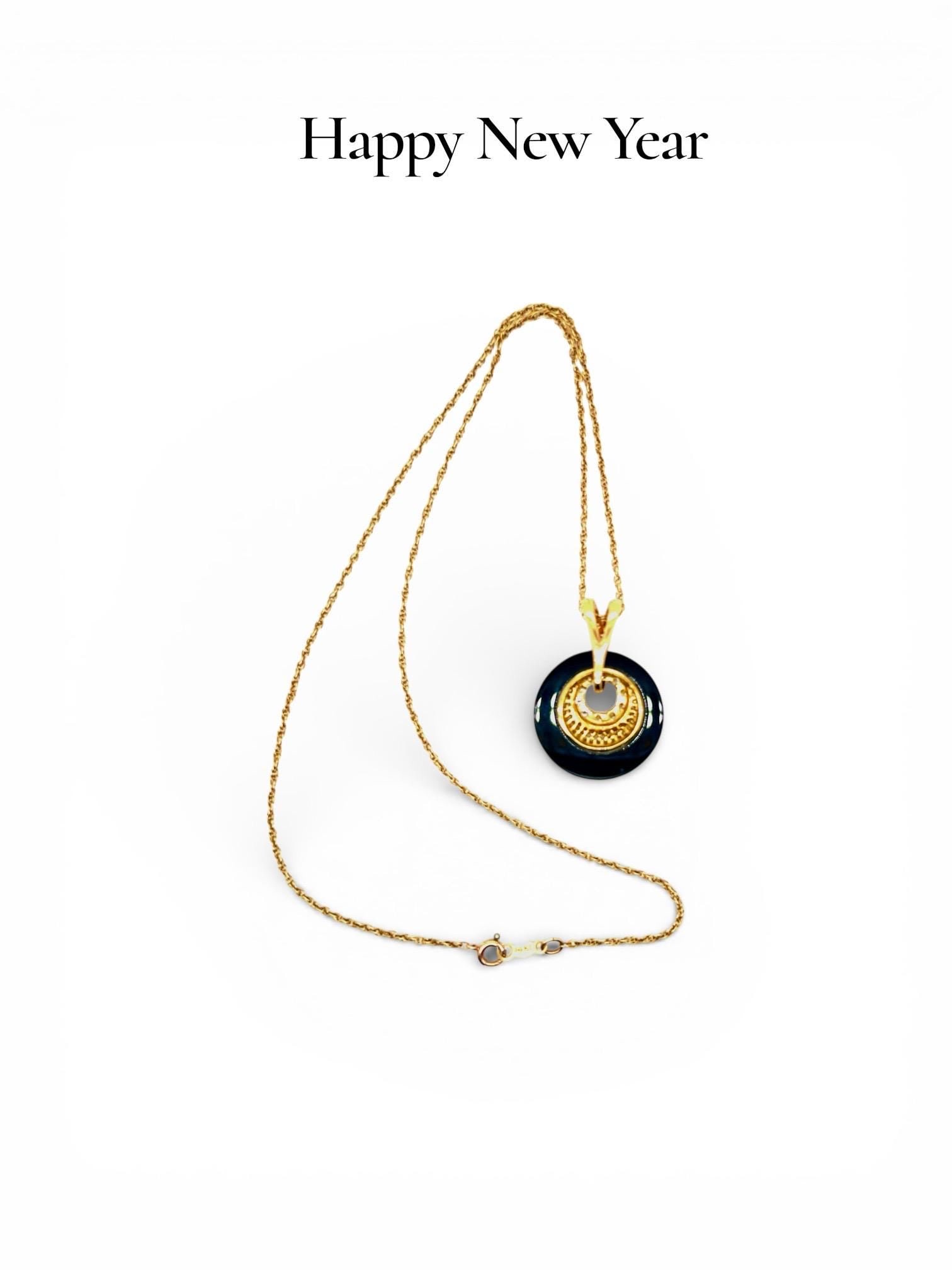 Christmas Special ! Onyx diamond solid yellow gold round pendant necklace - 4