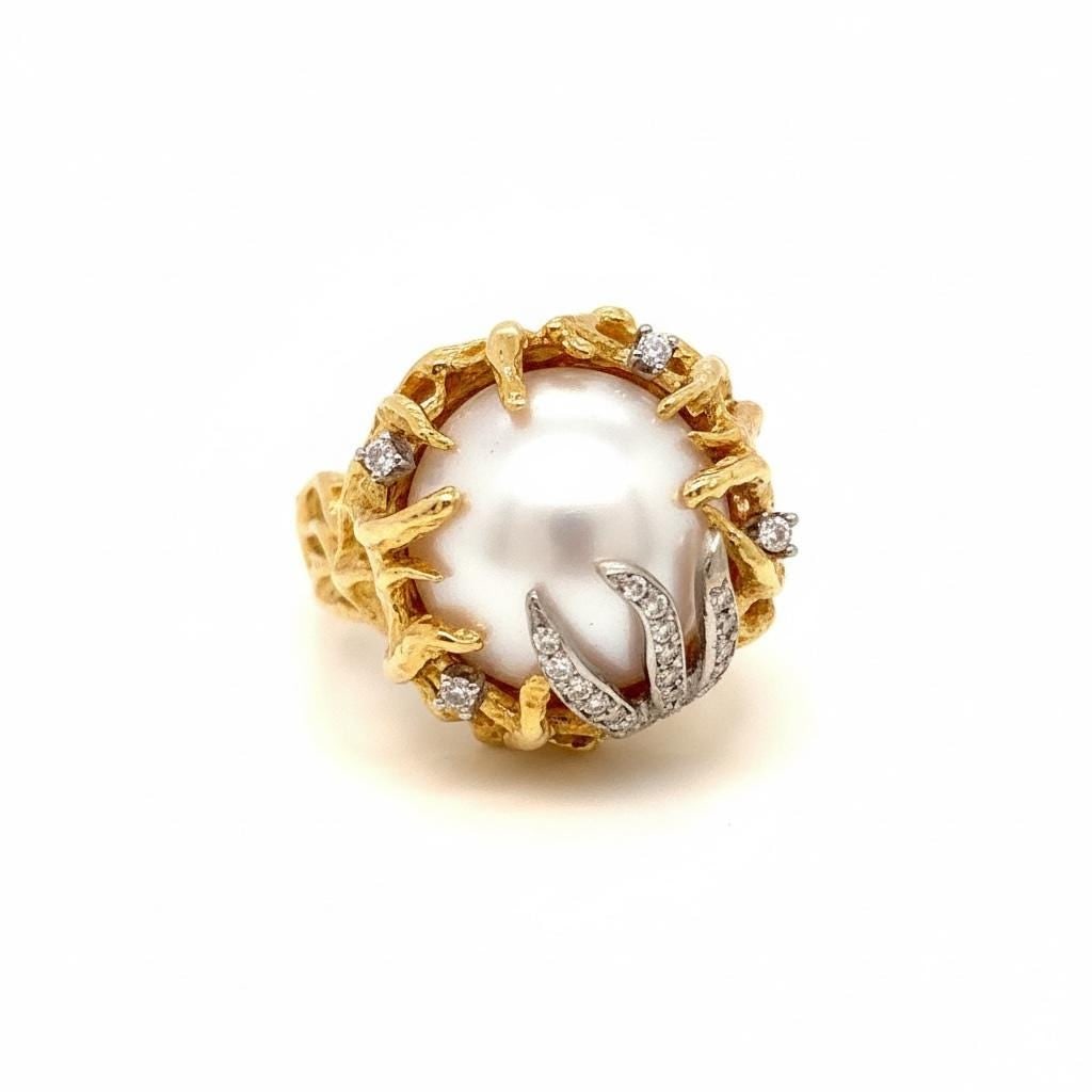 Vintage 18k yellow gold mabe pearl diamond ladies cocktail ring (1 of 7)