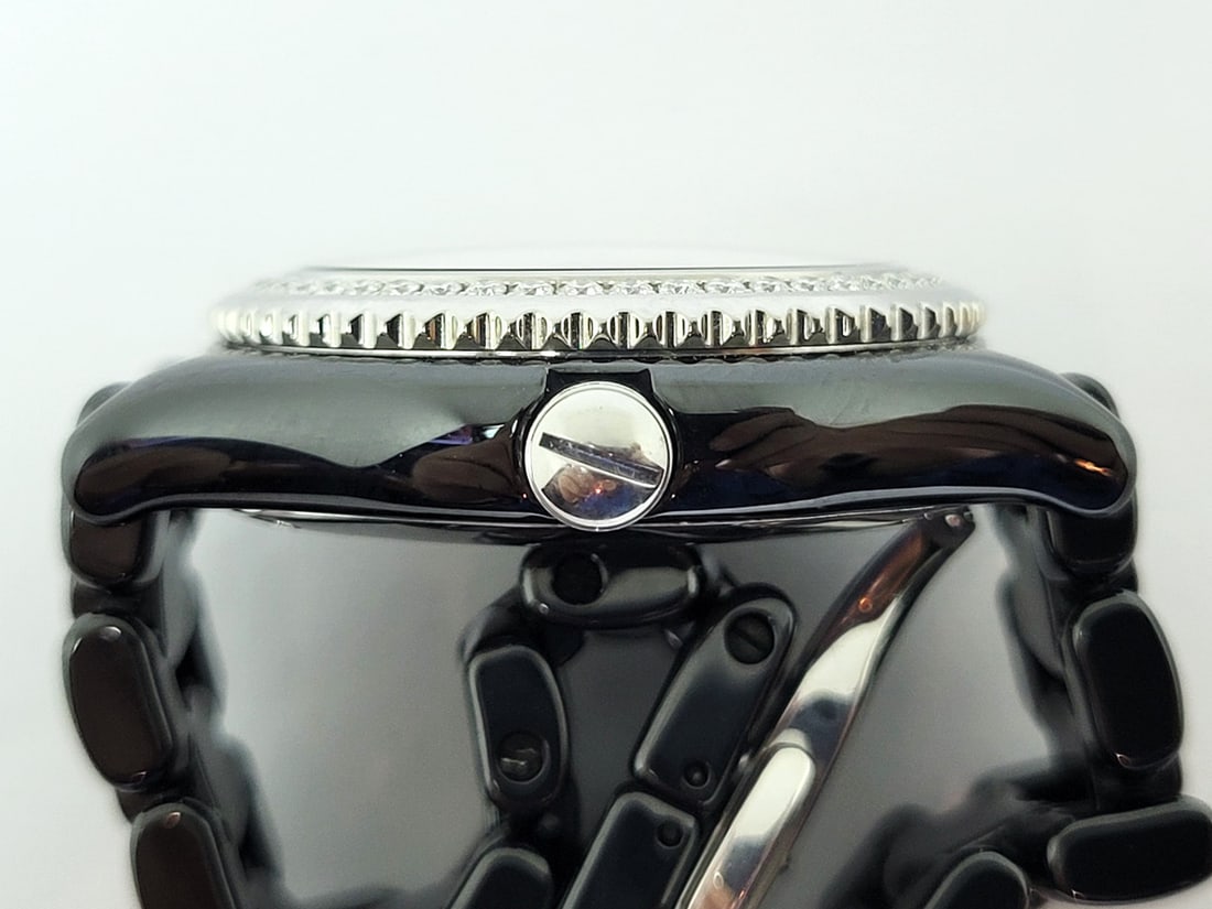 Ebel Onde Ladies Watch Black Ceramic with Diamonds A330359* EXLNT - 6