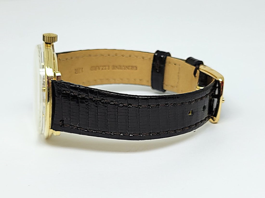 Vintage 18k Gold IWC SHAFFHAUSEN Winding Watch Ref 2401 c.1974 Cal 403 EXLNT - 3