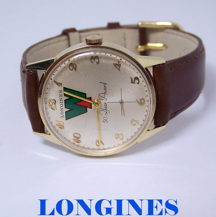 Vintage 14k LONGINES Mens Winding Watch Cal 370* 50 Years AWARD* EXLNT: Vintage 14k LONGINES Mens Winding Watch Cal 370* 50 Years AWARD* EXLNT​​ This Mens Longines watch is Swiss made. Great present for yourself or someone you love as well as for vintage colle