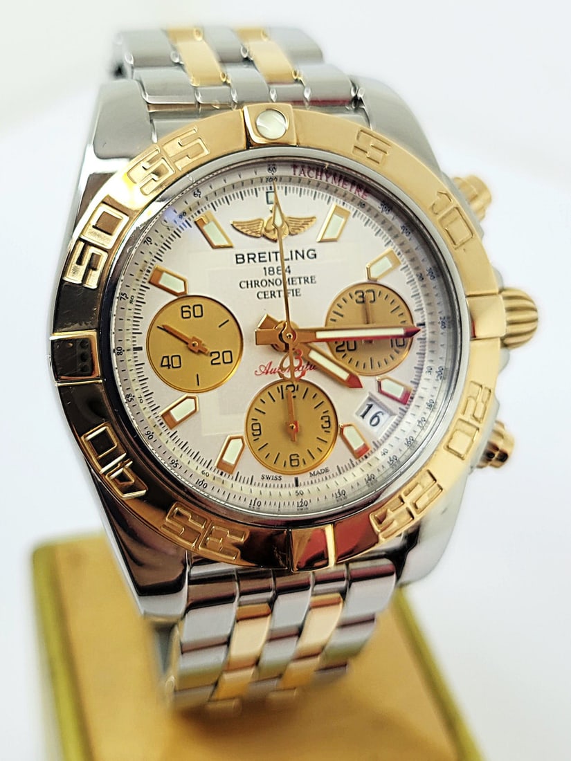 S/Steel & 18k BREITLING CHRONOMAT Chronograph Automatic 41 mm Watch CB0140 EXLNT - 2