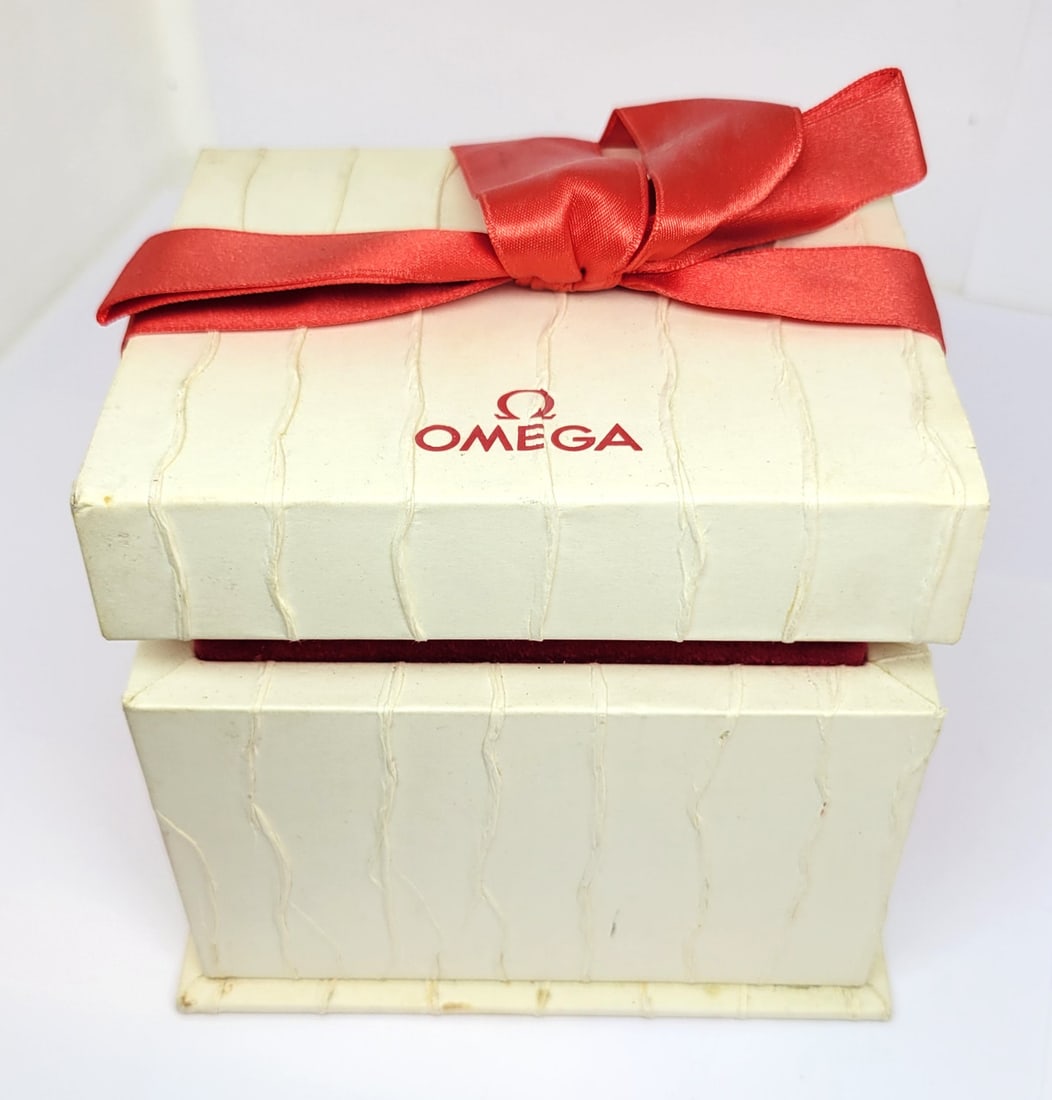 Vintage 14k White OMEGA Winding Ladies Watch With 3.6 ct Natural Diamonds* EXLNT - 13