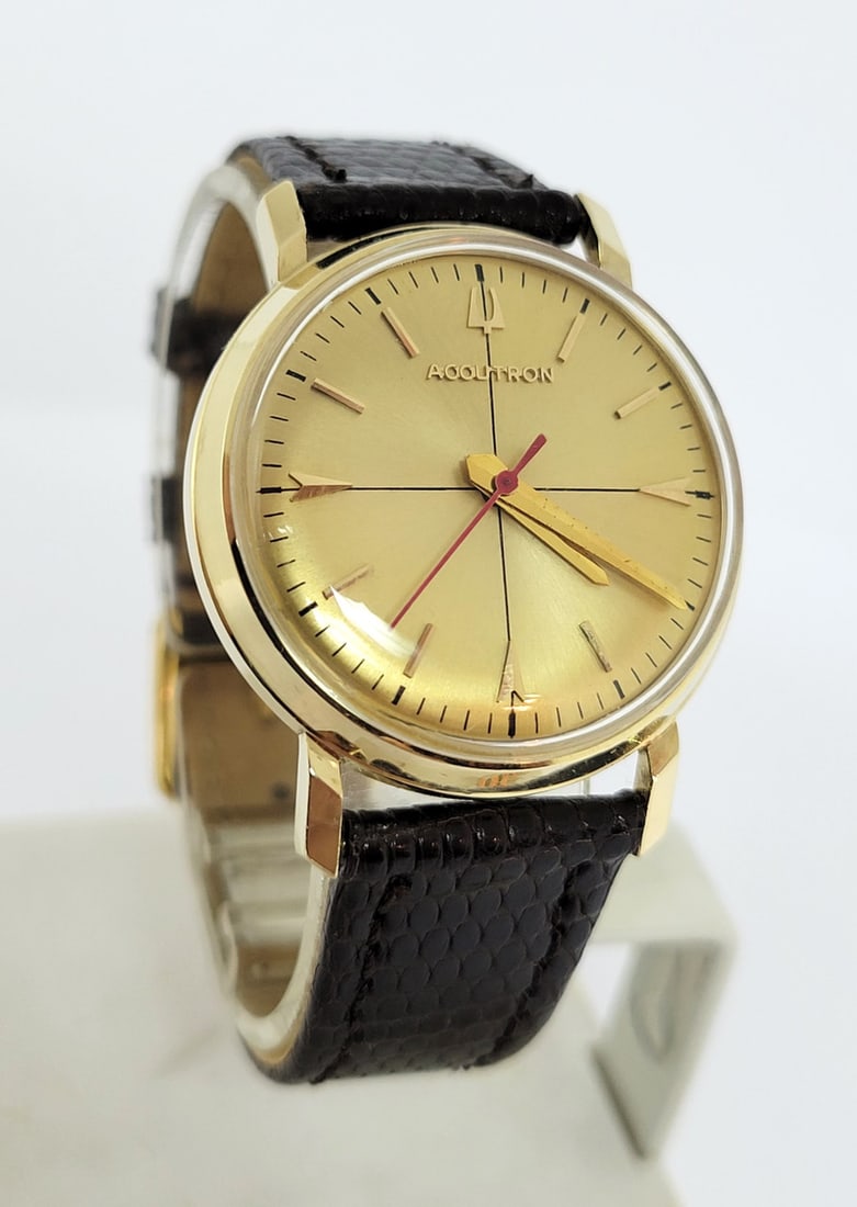Vintage Mens Solid 14k BULOVA ACCUTRON Date Watch c.1964* EXLNT* Great Runner - 2