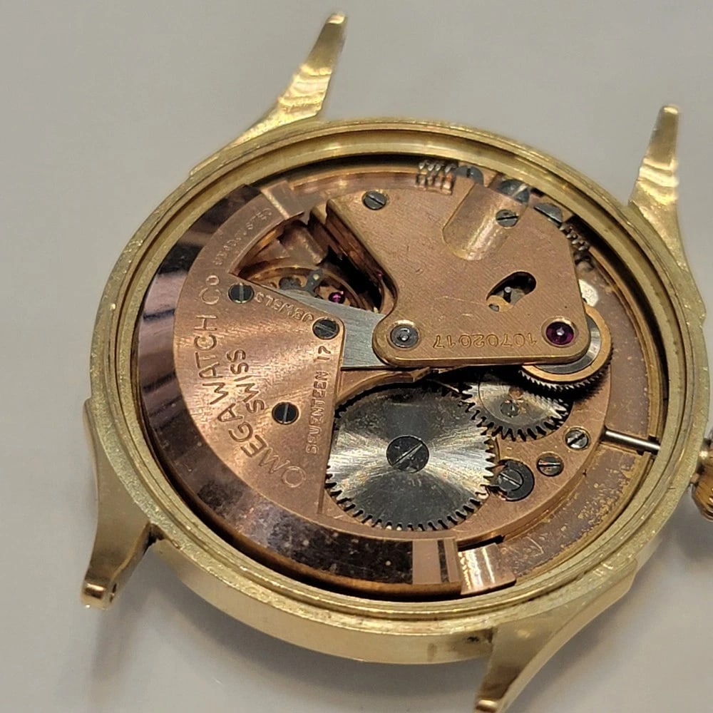 Omega 14k Solid Gold 1940s Mens 33mm Vintage Bumper Automatic RA714 - 12