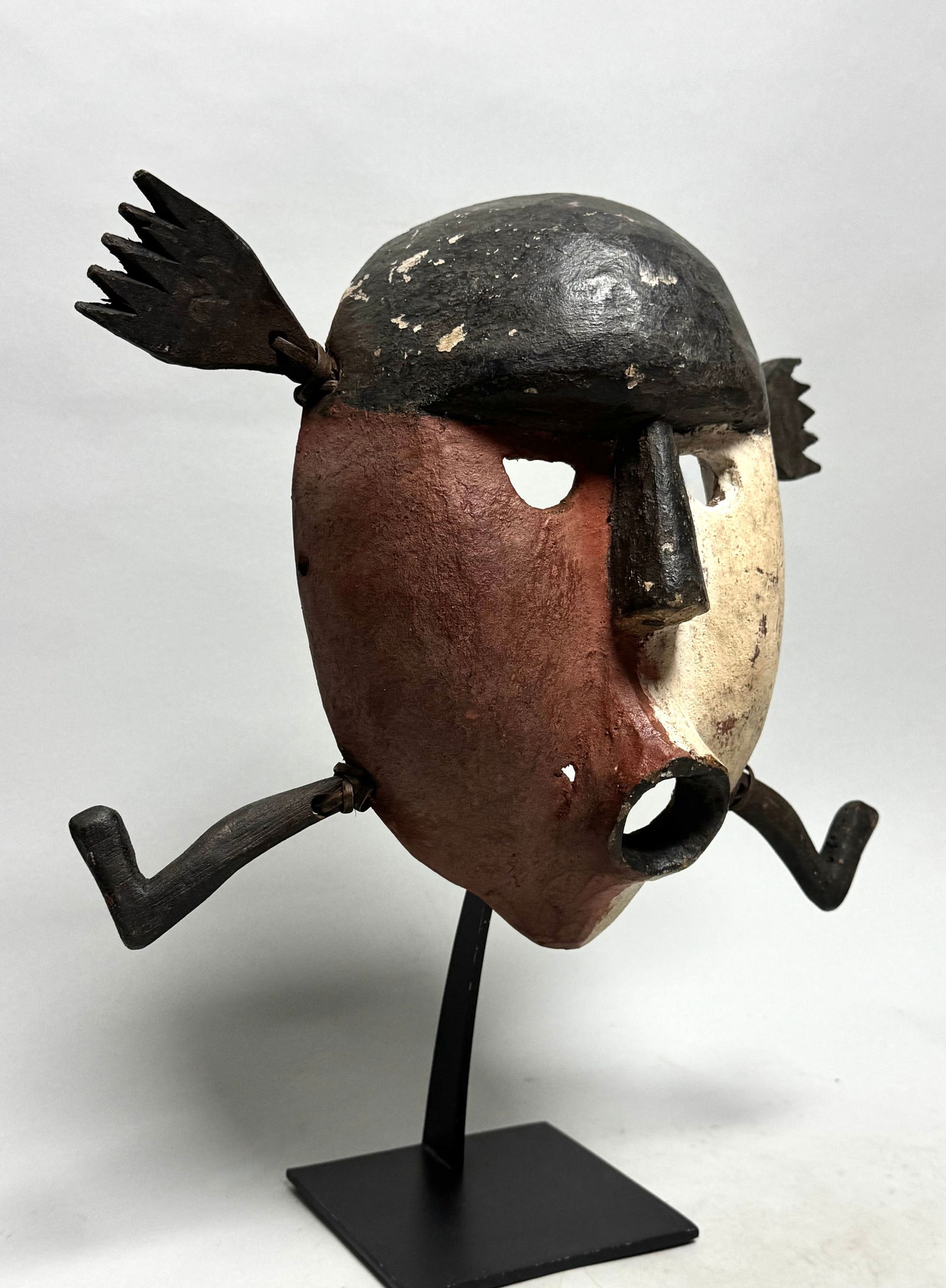 Inuit - Yua Mask made by the Yupik People who live on the West Coast of Alaska. - 4