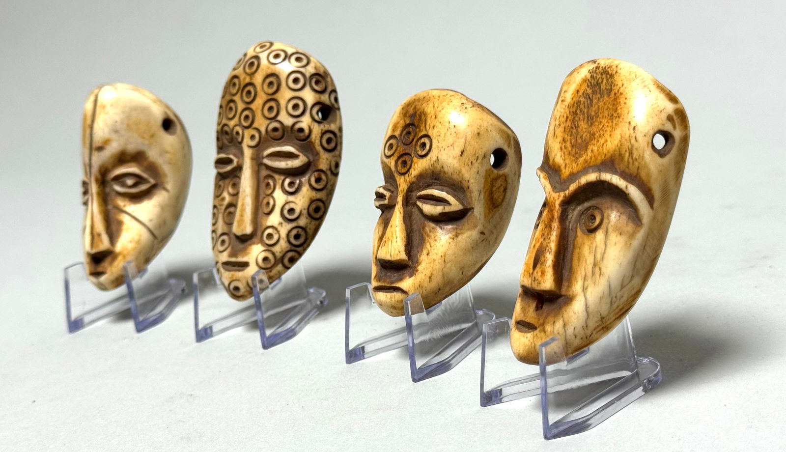 Ancient Ikhoko amulets - PENDE - DR Congo - 4