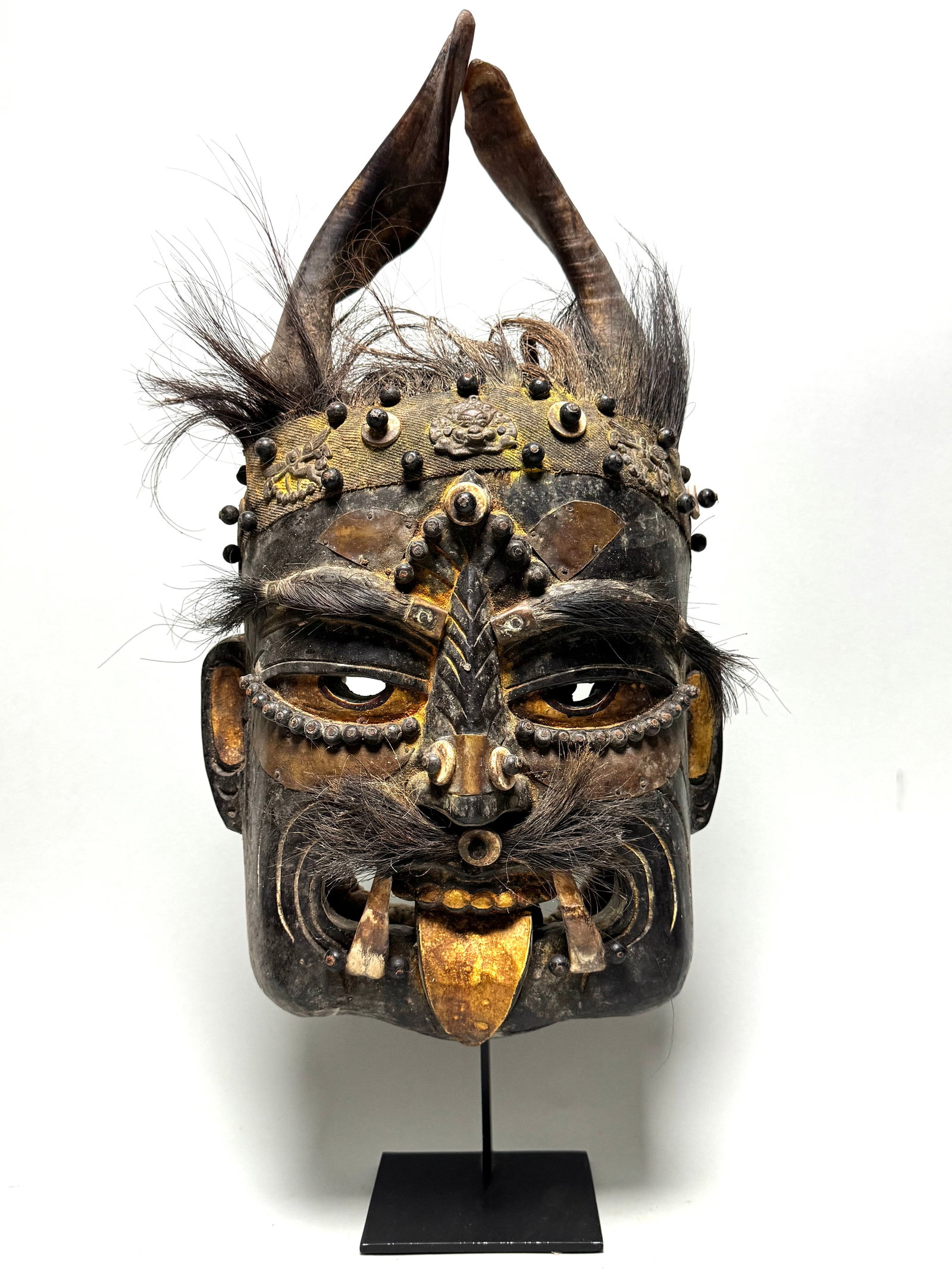 Large shaman mask - Nepal (1 of 18)