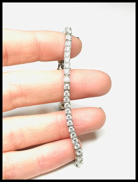 Estate 18k White Gold 4.5 Carat Diamond Tennis Bracelet - 5
