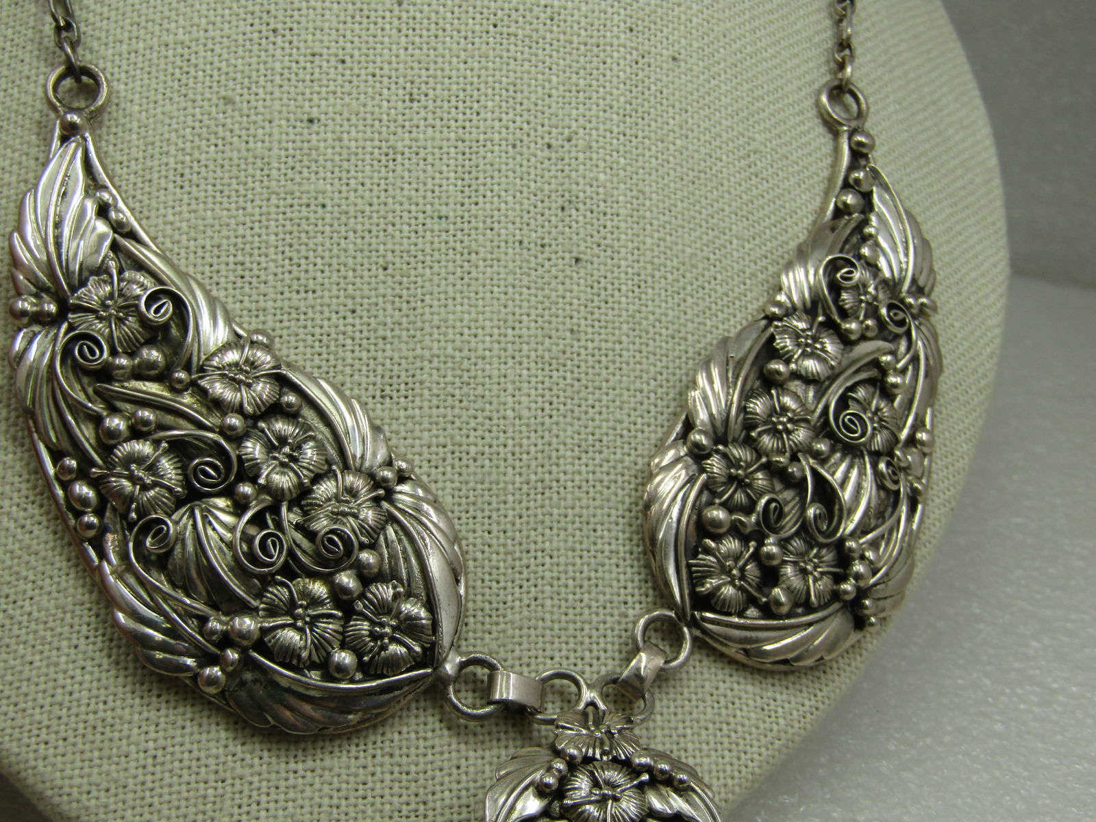 Vintage Sterling Floral Amethyst Lavalier Necklace, 21.5" - 116 grams. - 7