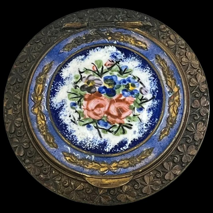 VINTAGE FRENCH ENAMEL FLORAL ROSE VIOLET COBALT BLUE ENAMEL COMPACT TRINKET BOX: Title: VINTAGE FRENCH ENAMEL FLORAL ROSE VIOLET COBALT BLUE ENAMEL COMPACT TRINKET BOX Description: VINTAGE FRENCH ENAMEL FLORAL ROSE VIOLET COBALT BLUE ENAMEL COMPACT TRINKET BOX Date/Period: vintage