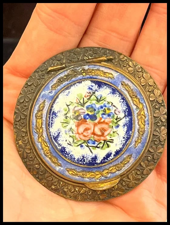 VINTAGE FRENCH ENAMEL FLORAL ROSE VIOLET COBALT BLUE ENAMEL COMPACT TRINKET BOX - 8