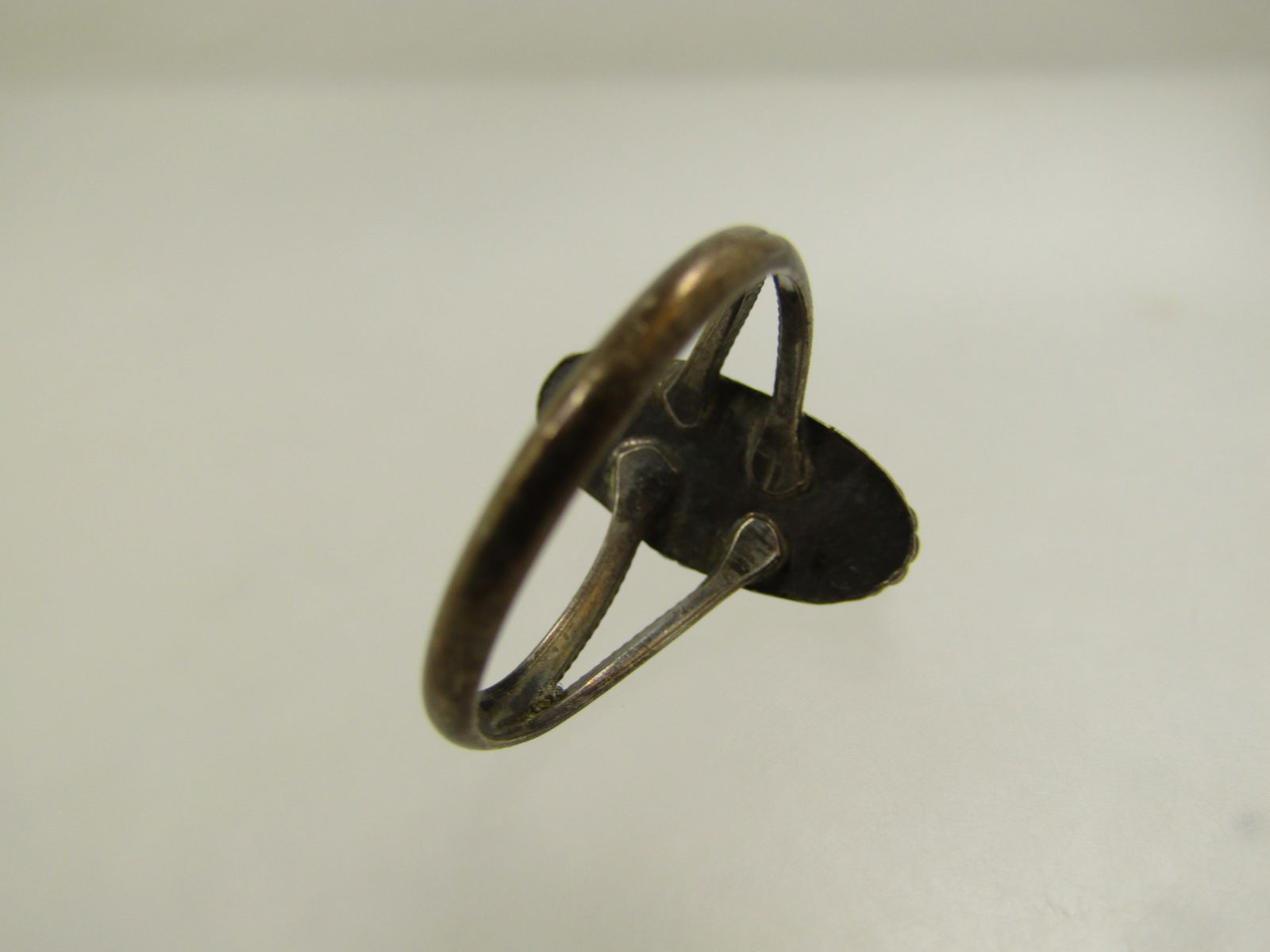 Vintage Sterling Southwestern Mother-of-Pearl Ring, Size 6, 1960's-1970's - 5