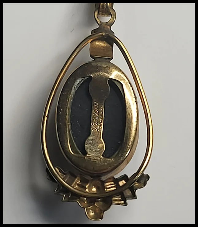 Vintage Gold Filled Van Dell Cameo Necklace - 4