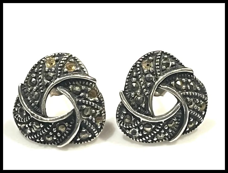 Vintage Trinity Marcasite Post Stud Sterling Silver Earrings - 3
