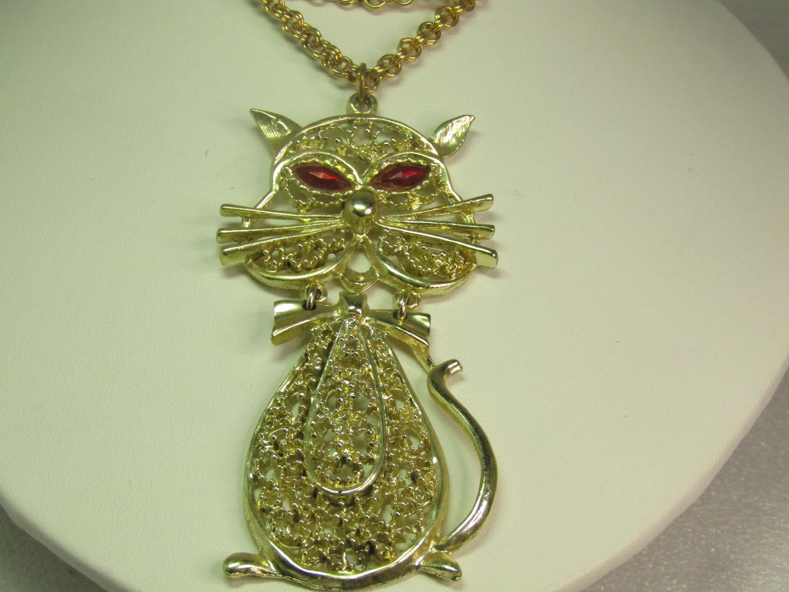 Vintage Tall Cat Necklace, Rhinestone Eyes, 24" Gold Tone, 1960's - 2