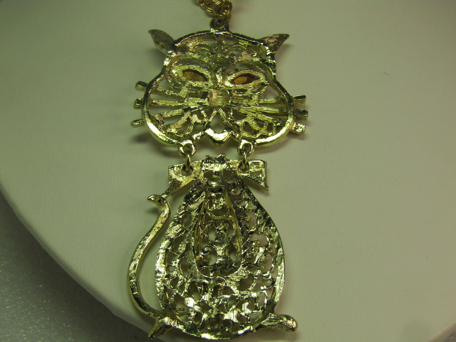 Vintage Tall Cat Necklace, Rhinestone Eyes, 24" Gold Tone, 1960's - 4