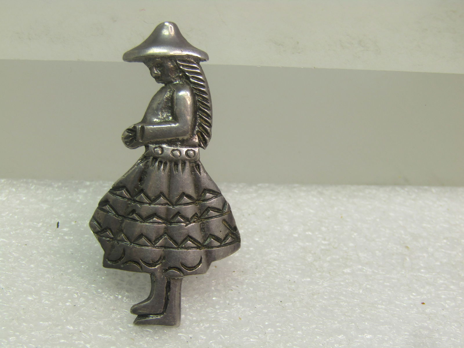 Vintage Sterling Peruvian Woman Figural Pin, Cl-Clasp, 1960's-1970's - 3